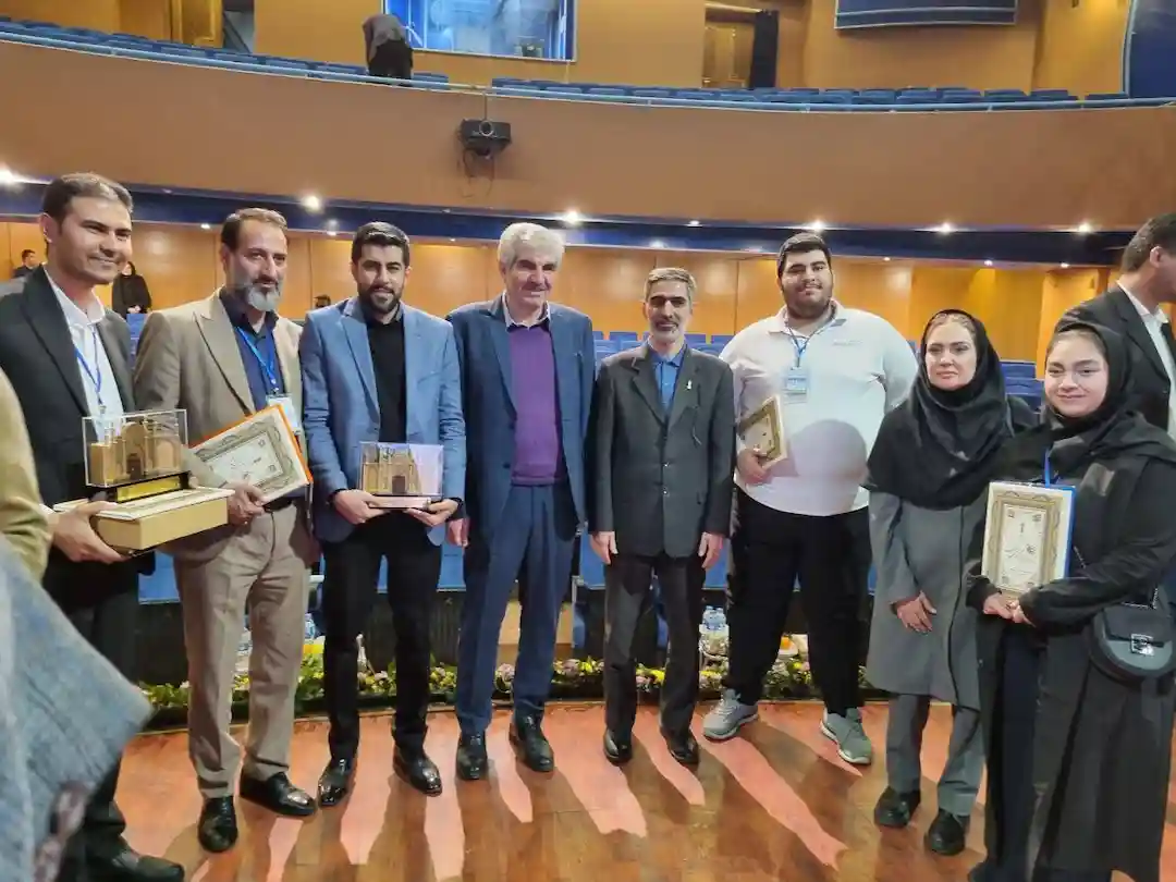 انجمن علمی معماری واحد ۴۸؛ با کسب رتبه سوم کشوری در میان ۶۵۰ دانشگاه افتخار آفرینی کرد